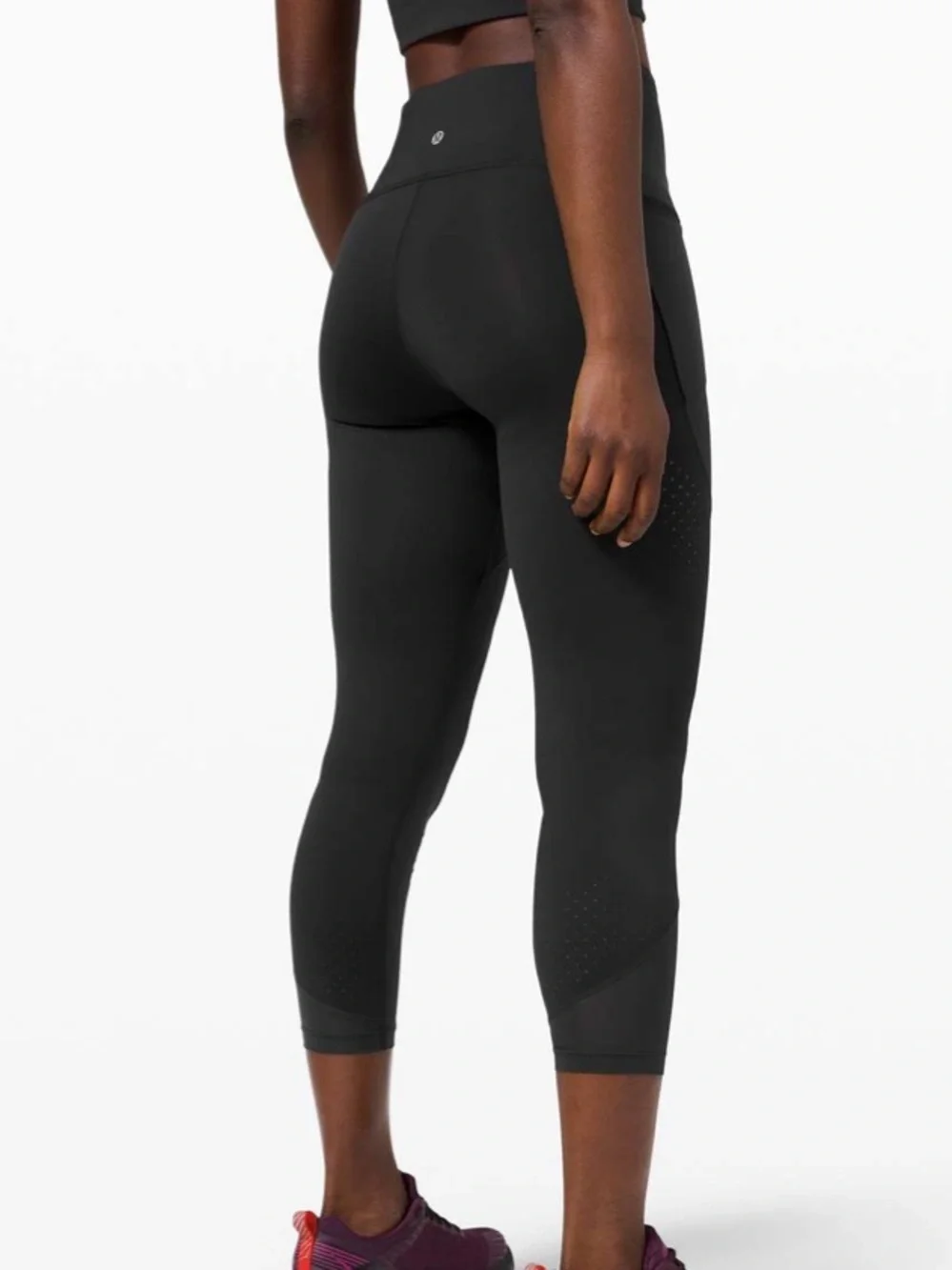 Lululemon Women’s Uncovered Strength High-Rise Crop Tights 23